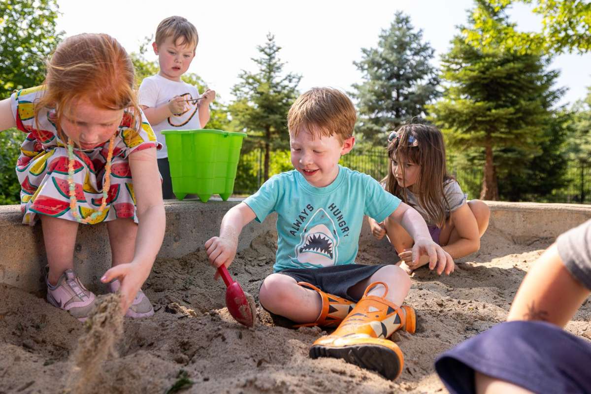 Kids in Sandbox
